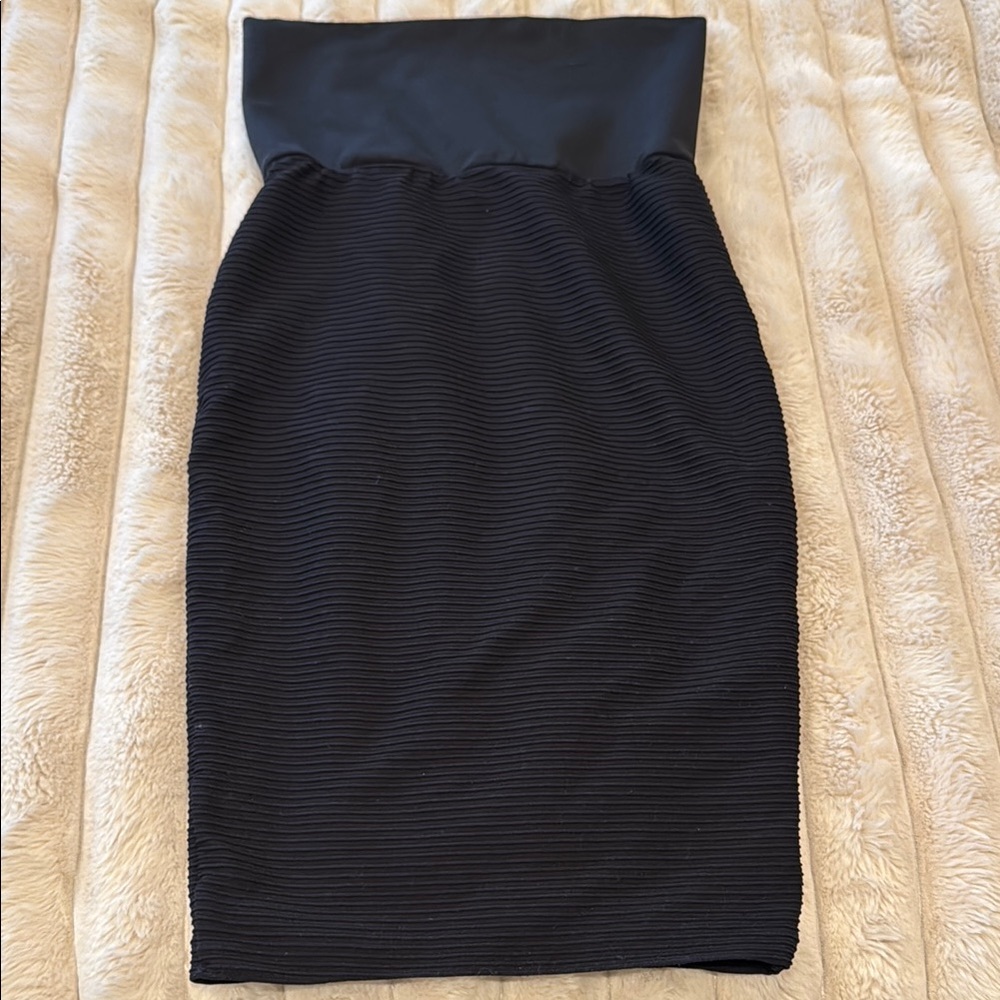 Gorgeous Wolford Black Pencil Skirt - like new - size XS - Picture 4 of 9